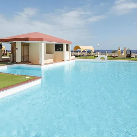 Appartement Palm Garden 1 *