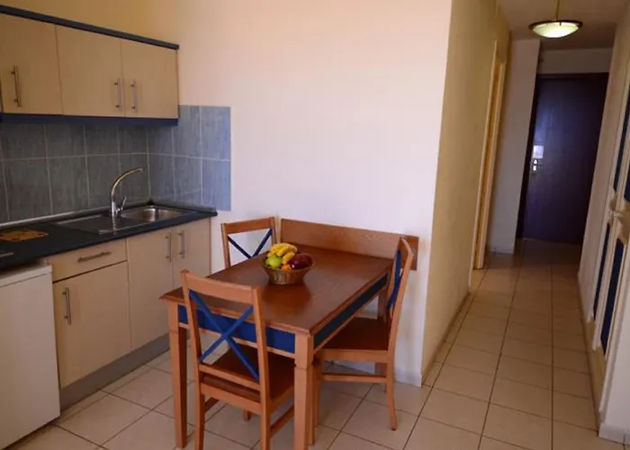 Apartament Palm Garden 1